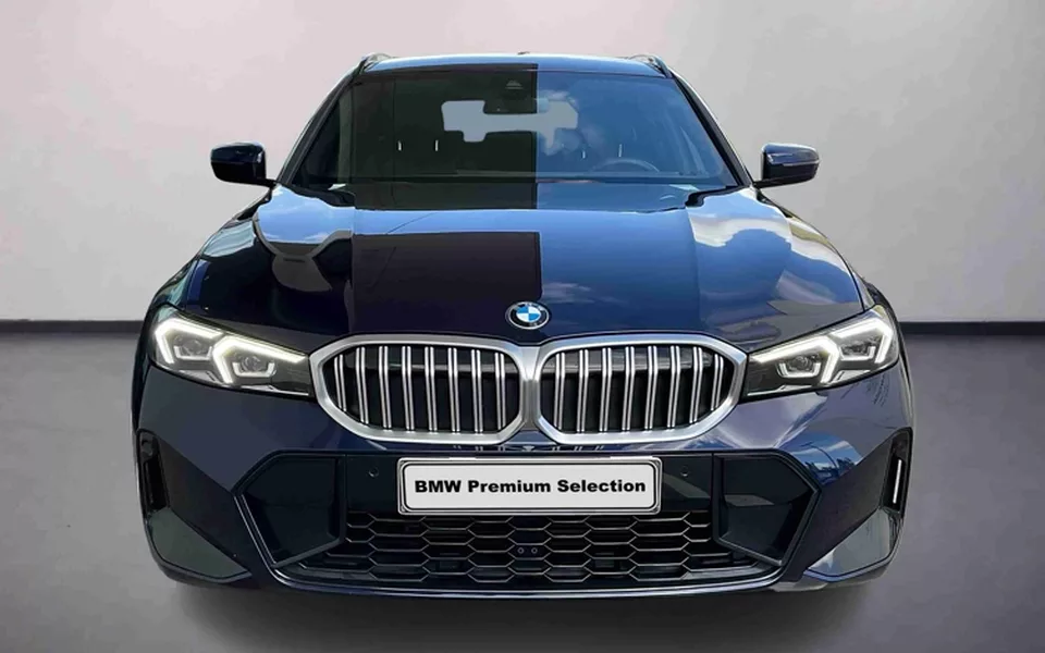 BMW - Série 3 - 318 d Touring Pack Desportivo M Auto