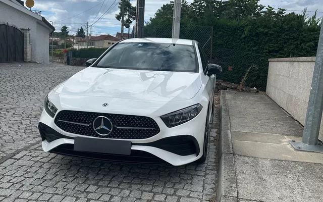 Mercedes-Benz A 250 e