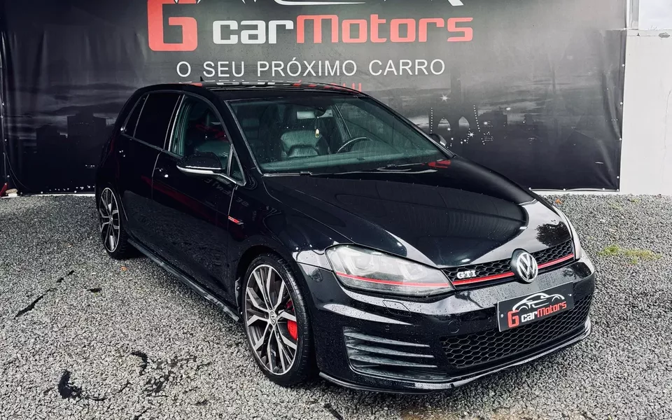 VW Golf GTI Performance BlueMotion DSG