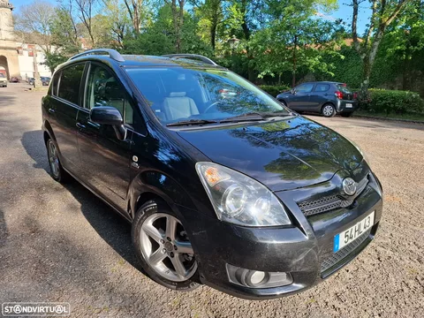 Toyota Corolla Verso 2.2 D-4D Sol