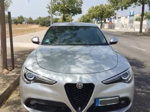 ALFA ROMEO Stelvio Stelvio 2.2 Veloce Q4 210 Aut.