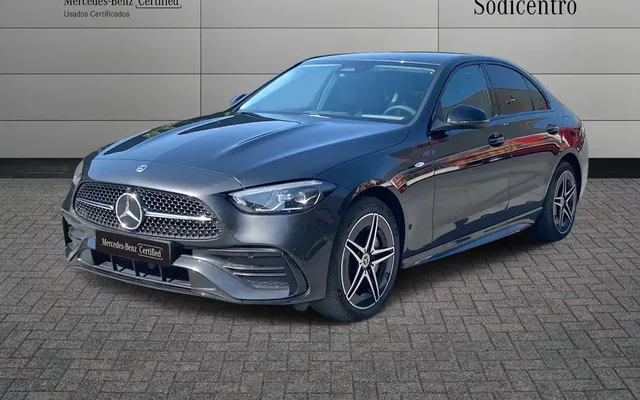 Mercedes-Benz C 300 e AMG Line