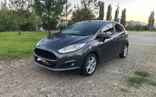 Ford Fiesta 1.0 T EcoBoost Titanium