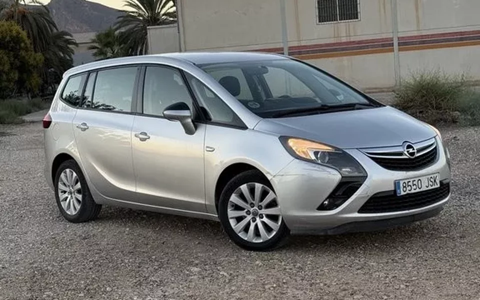 OPEL Zafira 2.0 CDTi Excellence Auto llanta 18+