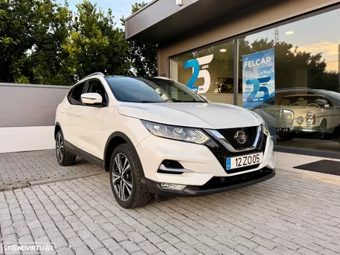 Nissan Qashqai 1.5 dCi N-Connecta J18