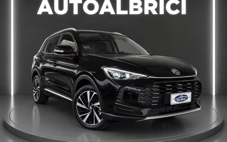 MG ZS 1.5 HYBRID+ 102 CV LUXURY km 0 Elettrica/Benzina Nero metallizzato