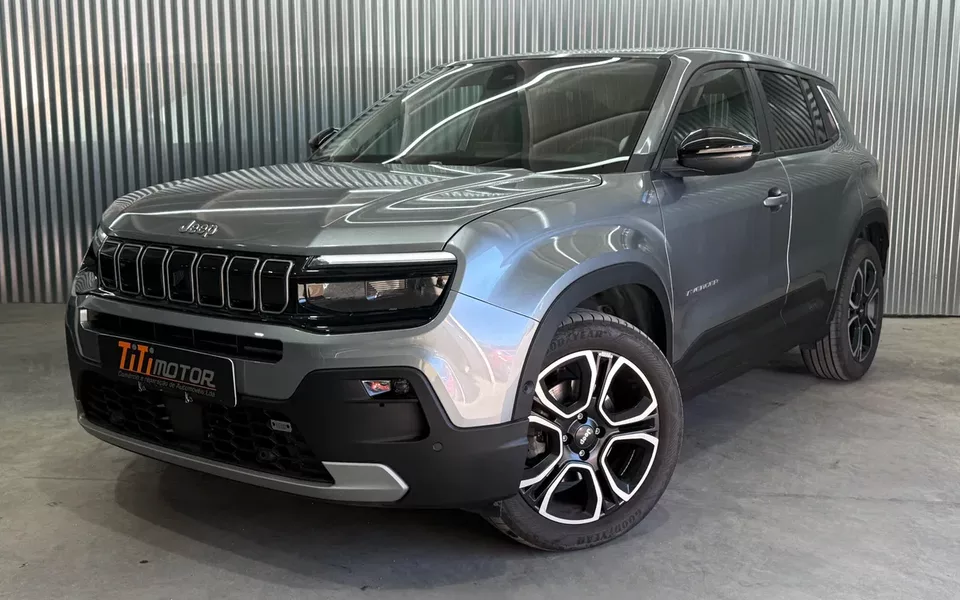 Jeep Avenger 1.2 e-Hybrid Summit DCT