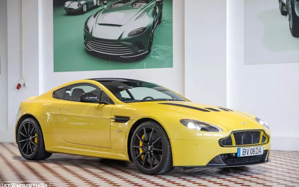 Aston Martin Vantage Coupe V12 S Sportshift 3
