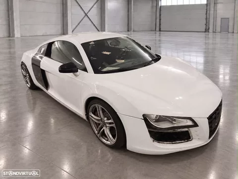 Audi R8 Coupé 4.2 FSi V8 quattro R tronic