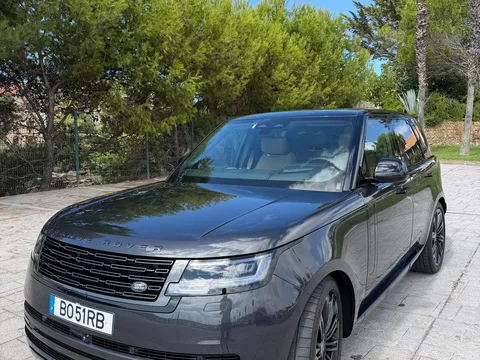 Land Rover Range Rover P550e Autobiography