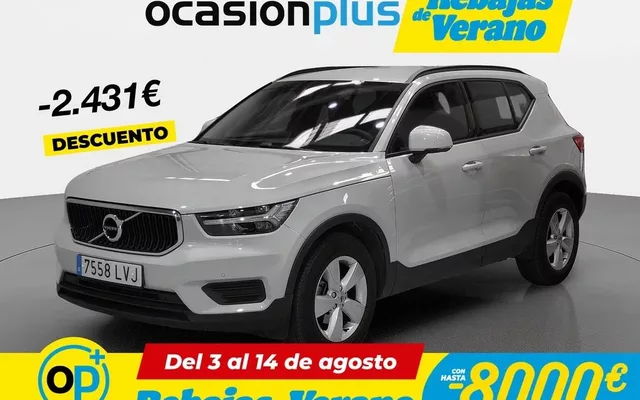 VOLVO XC40 XC40 T2 Momentum Core