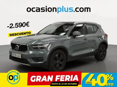 VOLVO XC40 XC40 D3 Momentum AWD Aut.