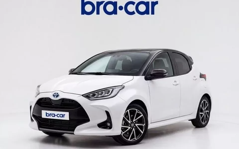 TOYOTA Yaris 1.5 120H Style