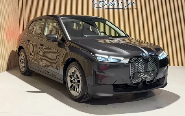 BMW iX xDrive40