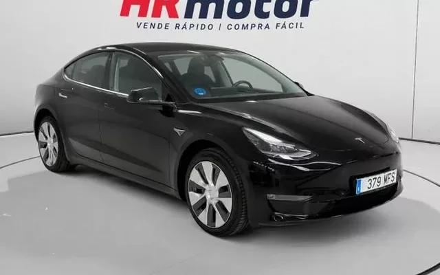 TESLA Model Y Gran Autonomía 4WD 378 kW (514 CV)