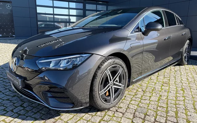 Mercedes-Benz EQE 350