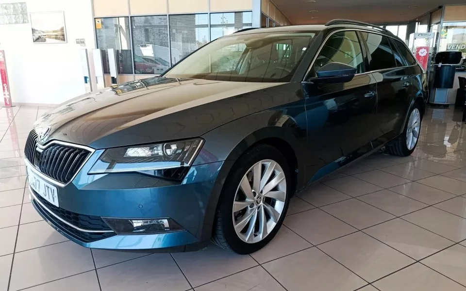 SKODA Superb Superb Combi 2.0TDI AdBlue Ambition 110kW