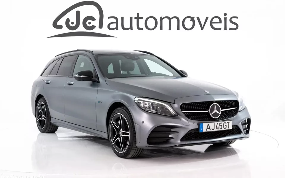 Mercedes-Benz C 300 e AMG Line