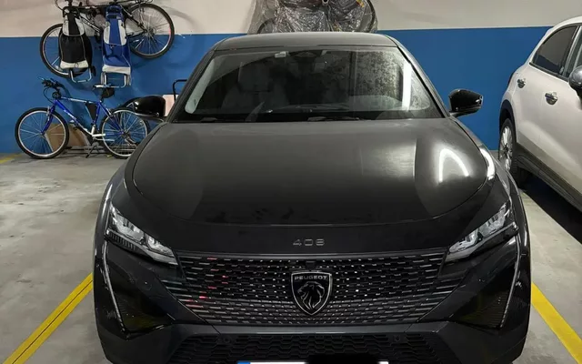 Peugeot 408 1.2 PureTech Allure Pack EAT8