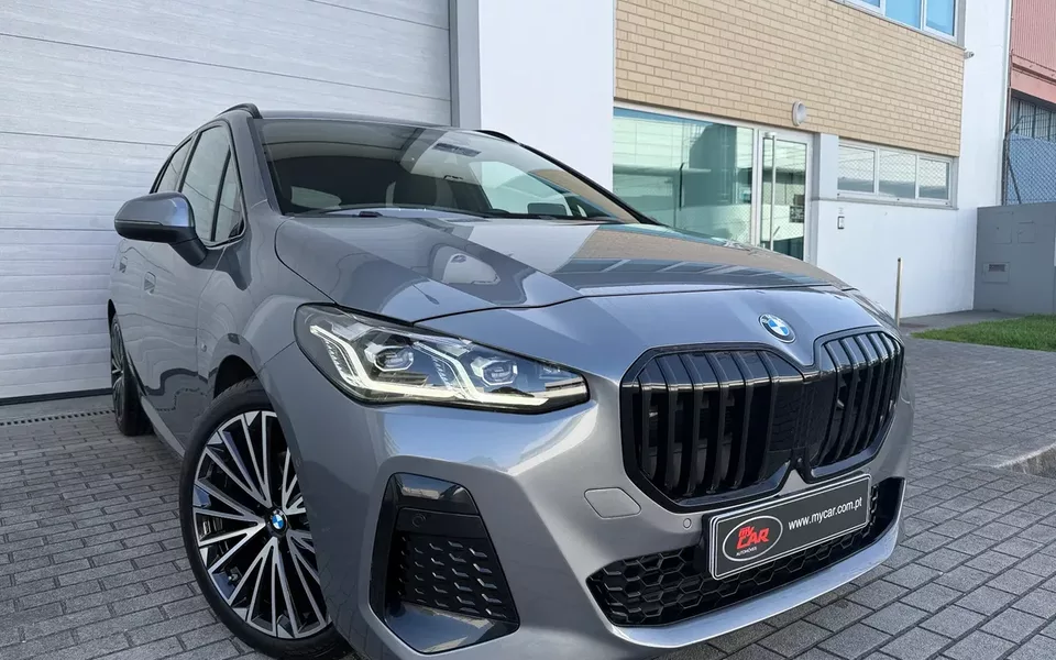 BMW 218 Active Tourer d Pack Desportivo M Auto