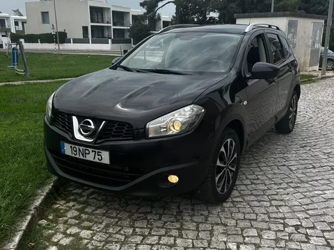 Nissan Qashqai +2 1.6 dCi Tekna Premium 18 360