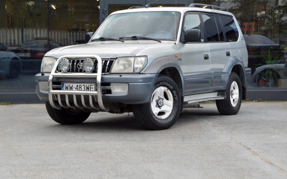 Toyota LAND CRUISER 2001