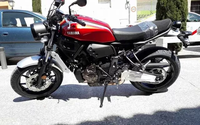 Yamaha XSR 700