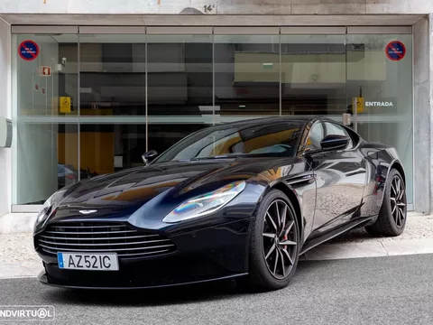 Aston Martin DB11 Coupé V8 Auto