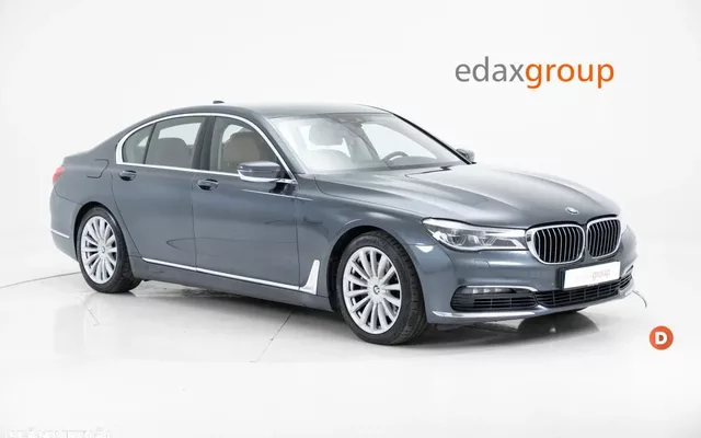BMW 740