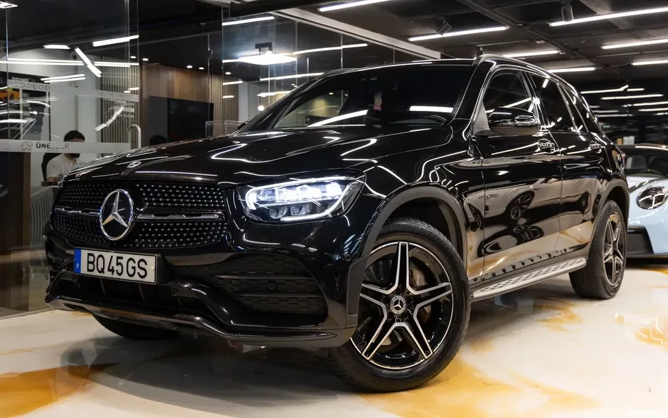 Mercedes-Benz GLC 300 de 4Matic 9G-TRONIC AMG Line Plus