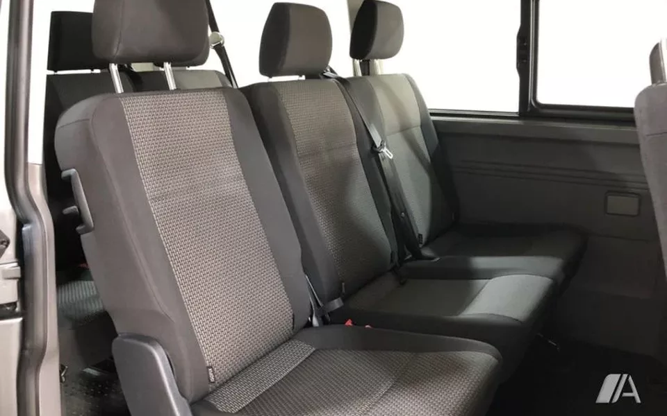 VOLKSWAGEN Caravelle VOLKSWAGEN Caravelle Monovolumen Automático de 4 Puertas