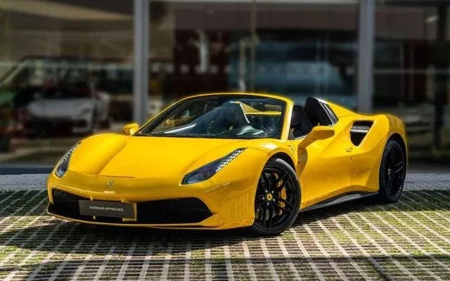 FERRARI 488 Spider DCT