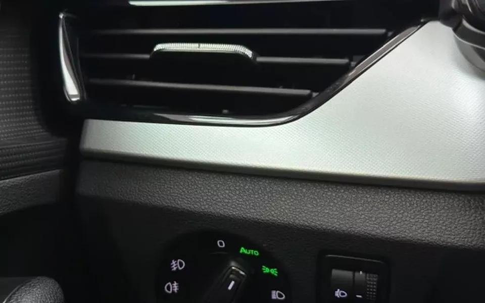 SKODA Scala Scala 1.0 TSI Ambition 81kW - 14999€ en Jerez de la frontera