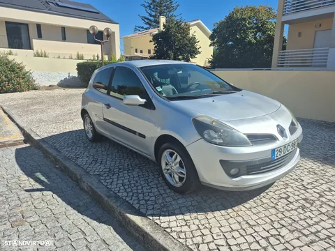 Renault Clio 1.2 16V Dynamique Luxe