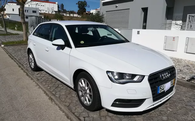 Audi A3 Sportback 1.6 TDI (clean diesel) Ambiente