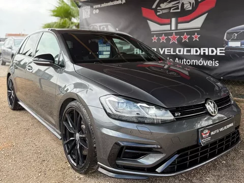 VW Golf R 4Motion (BlueMotion ) DSG