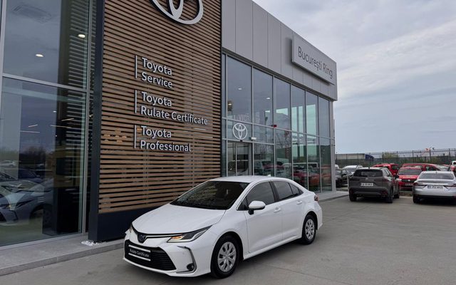 Toyota Corolla 1 8 Hsd Business 2022