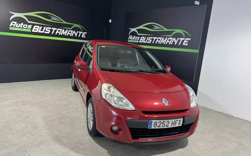 RENAULT Clio Clio 1.5DCI Business eco2 - 6900€ en Santander