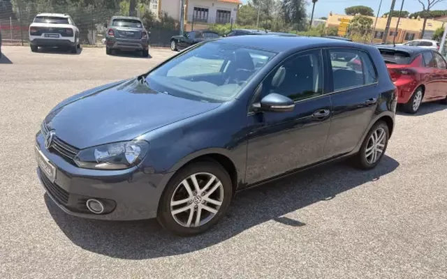 Volkswagen Golf 2010 1.6 TDi Confortline