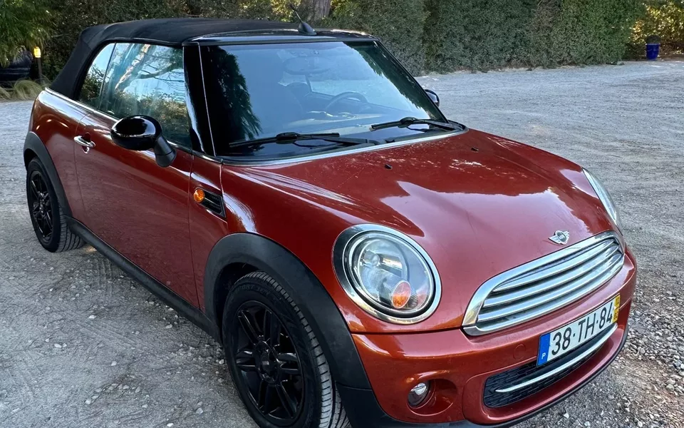 MINI Cabrio Cooper D