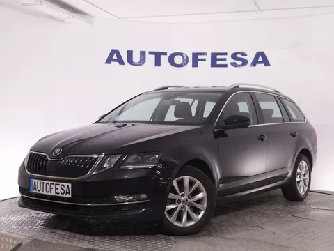 Skoda Octavia 1.0 TSI AMBITION DSG AUTO 115CV 5P # CUERO, NAVY, PARTRONIC