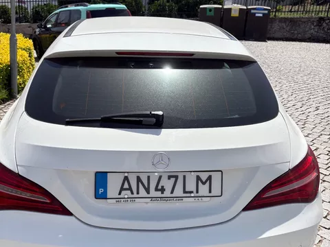 Mercedes-Benz CLA 200 d Shooting Brake AMG Line