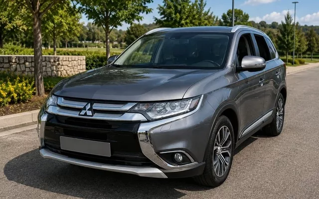 MITSUBISHI Outlander Outlander 220DI-D Motion 2WD 7pl.