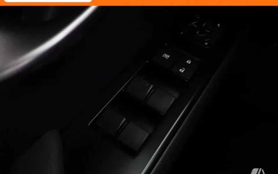 LEXUS UX 250h Business