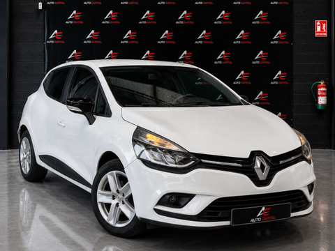 RENAULT Clio Clio Sport Tourer TCe Energy Limited 66kW