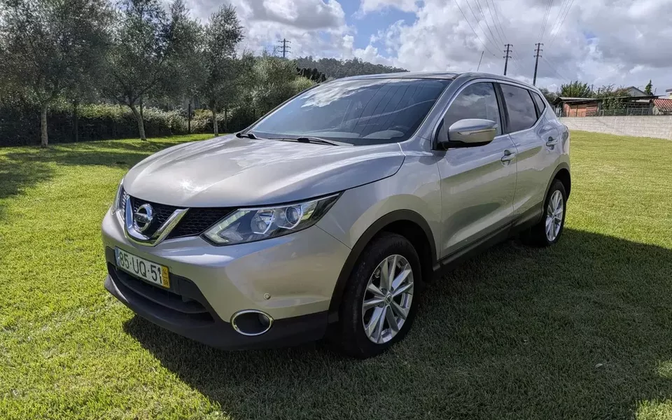 Nissan Qashqai 1.6 dCi N-Connecta Led