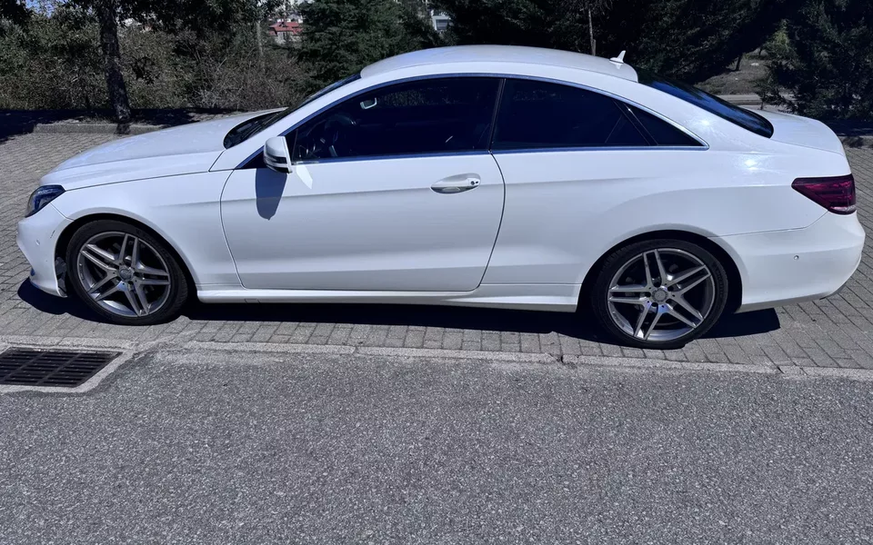 Mercedes-Benz E 250 BlueTEC Auto