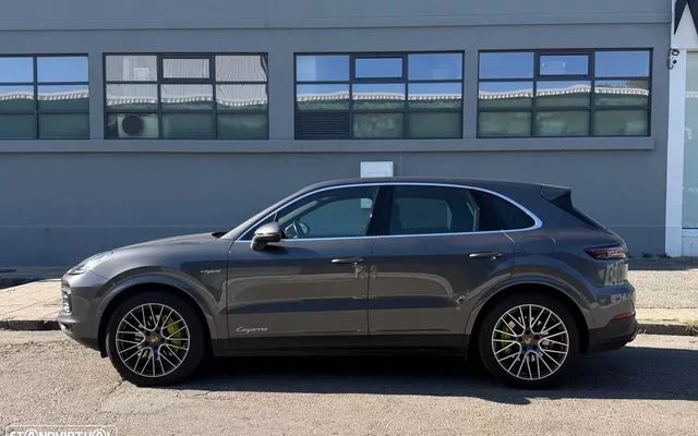Porsche Cayenne E-Hybrid
