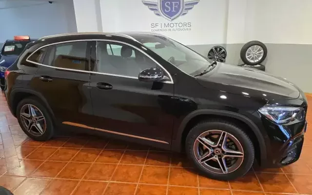 Mercedes-Benz GLA 250 2021 E 8g Dct Amg Line