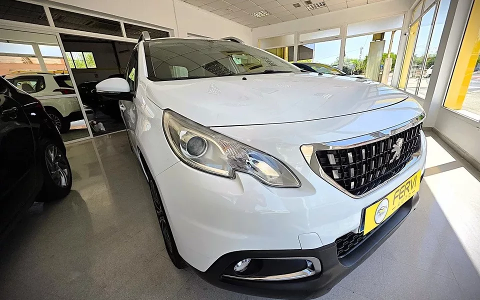 PEUGEOT 2008 2008 1.2 PureTech S&S Allure 130 - 7350€ en Almoradi